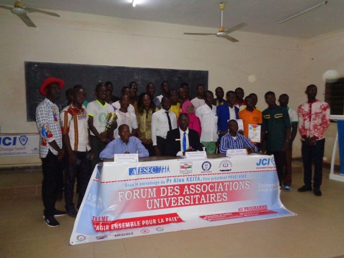 Forum -des -associations- universitaires :