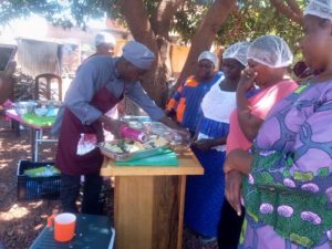 Art-culinaire-ATS-Burkina-renforce-le-menu-culinaire-des-restoratrice-de Houndé