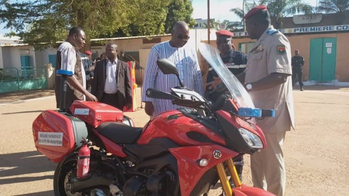 le-ministre-simmeon-sawadogo-present-a-la-ceremonie