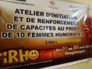 FiRHO-2021- un- atelier- pour –renforcer- les –capacités- de -dix –femmes- en -Humour